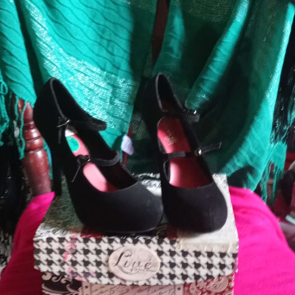 Shoes
